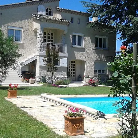 Bed & Breakfast Domaine De Lazuel A 2,5km Du Centre Aubenas